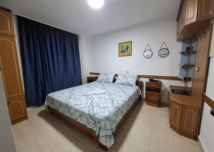 Rinia In * بورغراديك